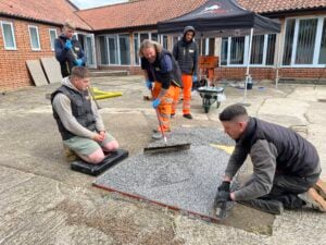 Contractors learning to be resin-bound approved installers
