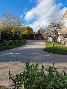 Resin vs. Paving: Which is Cheaper? The Answer Might Surprise You!